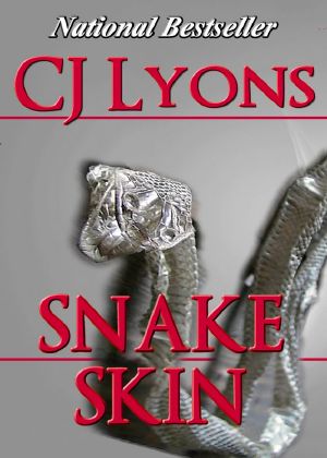 [Lucy Guardino FBI Thriller 01] • Snake Skin